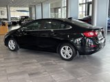 Used 2018 Chevrolet Cruze LT image 6