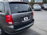 Used 2017 Dodge Grand Caravan SXT image 6