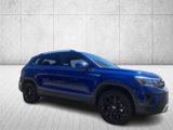 Used 2024 Volkswagen Taos SE image 3
