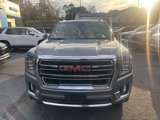 Used 2022 GMC Yukon XL SLT w/ SLT Luxury Package image 3