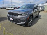 New 2025 Jeep Grand Cherokee Limited w/ Luxury Tech Group II image 3