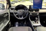 Used 2021 Toyota RAV4 SE image 5