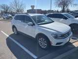 Used 2018 Volkswagen Tiguan SE w/ Panoramic Sunroof Package image 3