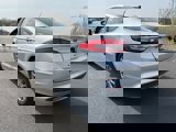 Used 2017 Ford Fusion SE image 2