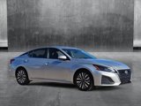 Used 2023 Nissan Altima 2.5 SV image 3