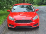 Used 2015 Ford Focus SE image 2