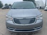 Used 2016 Chrysler Town & Country Limited Platinum image 4