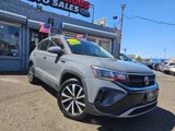 Used 2022 Volkswagen Taos SE image 5