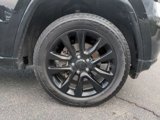Used 2019 Jeep Grand Cherokee Altitude image 4