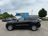 Used 2018 Jeep Grand Cherokee Laredo image 2