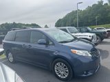 Used 2014 Toyota Sienna L image 2