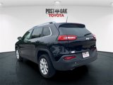 Used 2017 Jeep Cherokee Latitude w/ Comfort & Sound Group image 5