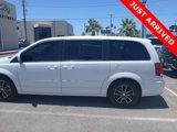 Used 2016 Dodge Grand Caravan R/T image 3