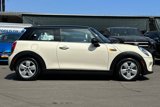 Used 2015 MINI Cooper 2-Door Hardtop image 3