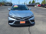 Used 2022 Toyota Camry SE image 2