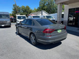 Used 2018 Volkswagen Passat 2.0T R-Line image 2