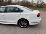 Used 2016 Volkswagen Passat 1.8T S image 4