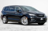 New 2025 Chrysler Pacifica Select image 2