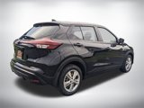 Used 2021 Nissan Kicks S image 4