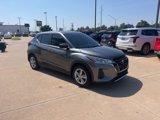 Used 2022 Nissan Kicks S image 3