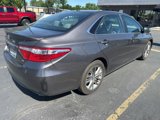 Used 2016 Toyota Camry SE image 5