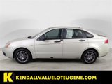 Used 2010 Ford Focus SE image 2