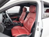 Certified 2023 Porsche Macan Turbo image 5