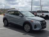 Used 2022 Nissan Kicks SV image 5