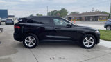 Used 2019 Jaguar F-PACE Premium image 4