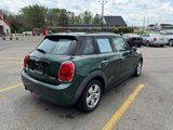 Used 2017 MINI Cooper 4-Door Hardtop image 5