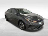 Used 2022 Kia Forte LXS image 3