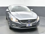 Used 2018 Volvo S60 T5 Inscription image 2