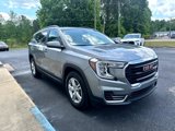 Used 2023 GMC Terrain SLE w/ Driver Convenience Package image 3