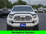 Used 2018 Toyota Tacoma Limited image 3