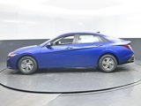 New 2025 Hyundai Elantra SE image 3