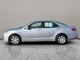 Used 2010 Toyota Camry LE image 3