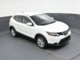 Used 2019 Nissan Rogue Sport S w/ Appearance Package image 2