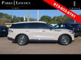 Certified 2022 Lincoln Aviator Reserve w/ Equipment Group 201A image 3