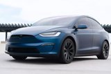 Used 2022 Tesla Model X Plaid image 4