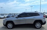 Used 2017 Jeep Cherokee Limited image 5