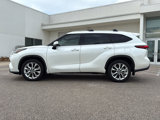 Used 2021 Toyota Highlander Limited image 4