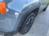 Used 2016 Jeep Renegade Trailhawk image 3