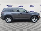 Used 2023 Jeep Grand Cherokee Limited image 2