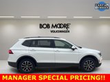 Used 2021 Volkswagen Tiguan SE w/ Panoramic Sunroof Package image 4
