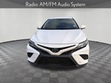 Used 2020 Toyota Camry SE image 2