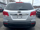 Used 2011 Kia Sorento LX image 4