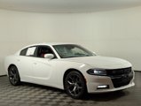 Used 2017 Dodge Charger SXT w/ Plus Group image 2