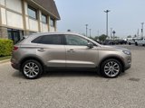 Used 2019 Lincoln MKC Select image 3
