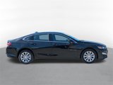 Used 2022 Chevrolet Malibu LT image 2