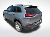 Used 2017 Jeep Cherokee Latitude w/ Comfort/Convenience Group image 4